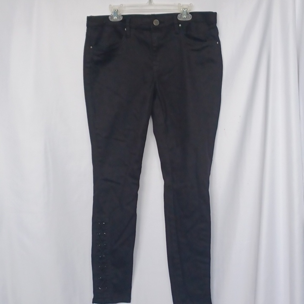 Blank NYC Intro Lace Up Leg Skinny Jeans Black Size 29 X 27" Inseam
